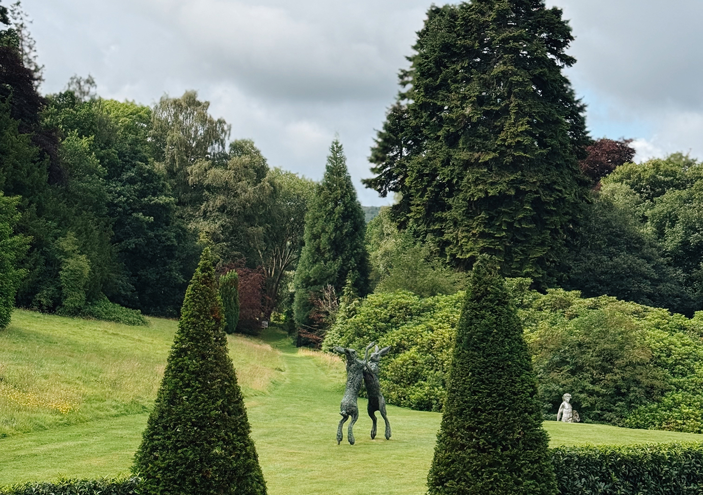 Palé Hall Art Antiques and Pottery