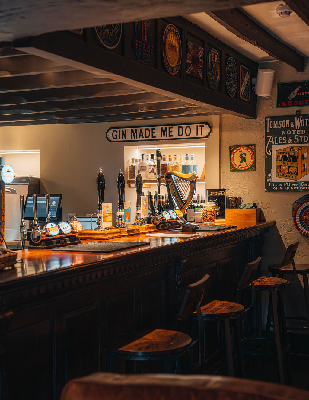 Pale Hall The Bryntirion Luke Selby DSC04433 4