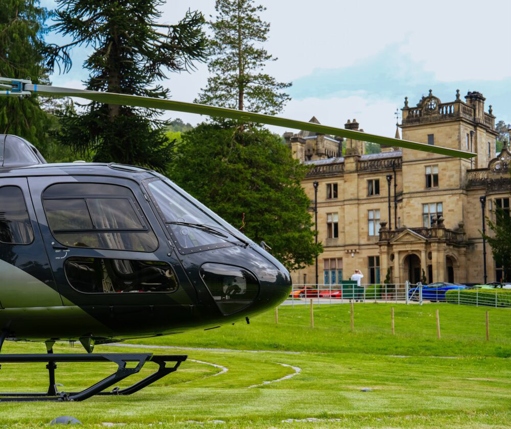 Pale_Hall_Arrive _In_Style