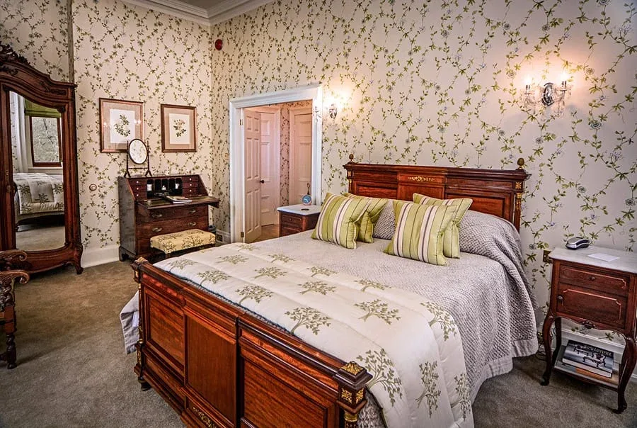 Pale Hall Conwy room 3390 min